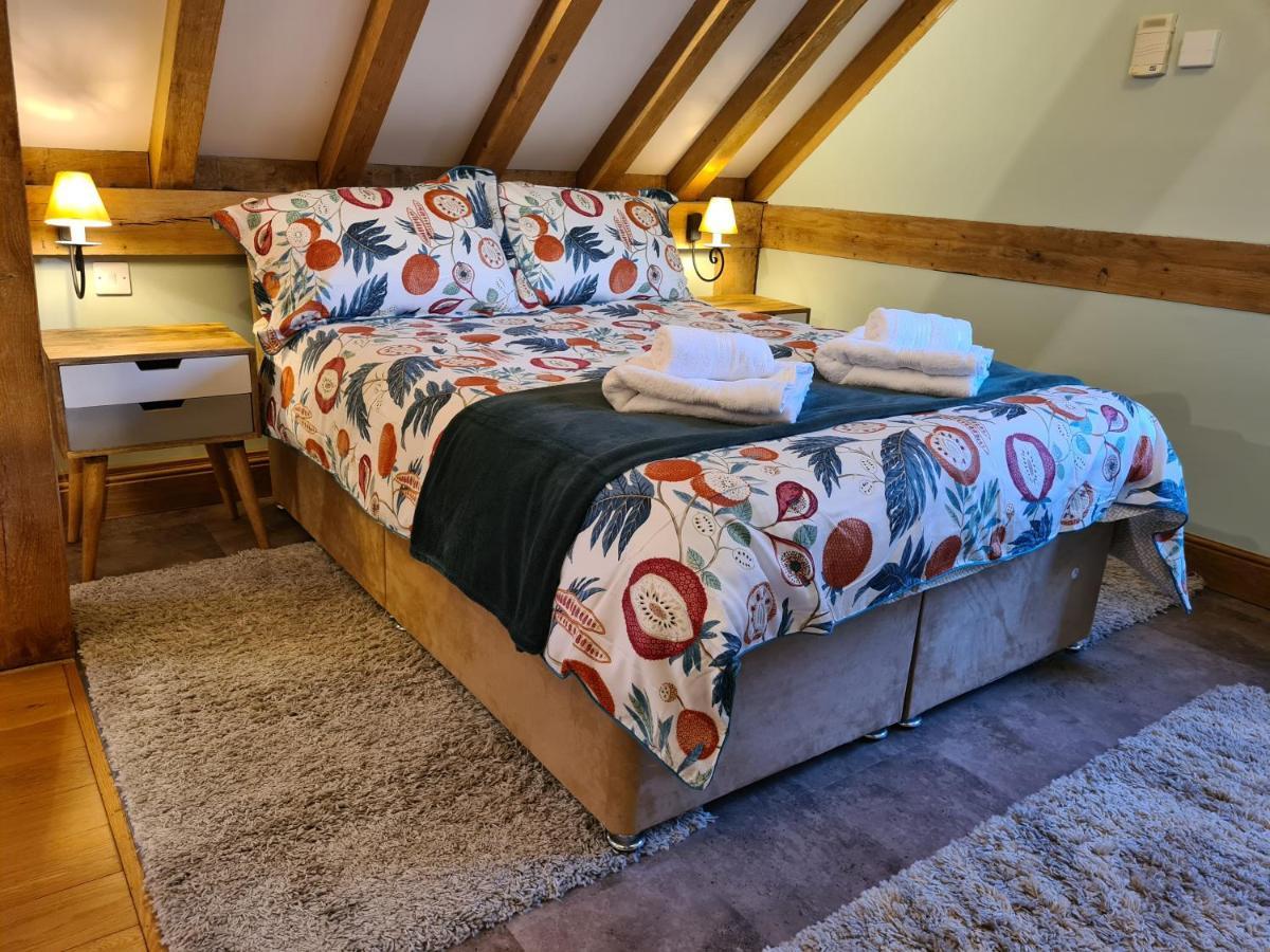 Ferienwohnung Renovated Loft On Working Farm Mayfield  Exterior foto